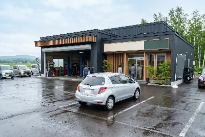 自動車整備工場・販売店の店舗や設備