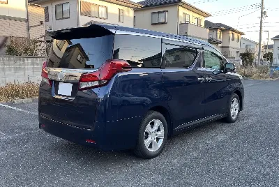 自動車
