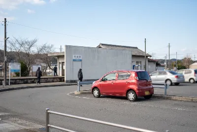 道路や車のある風景