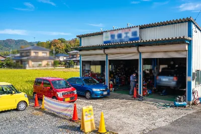 自動車整備工場・販売店の店舗や設備