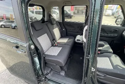 自動車