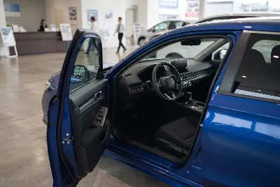 自動車
