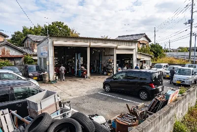 自動車整備工場・販売店の店舗や設備