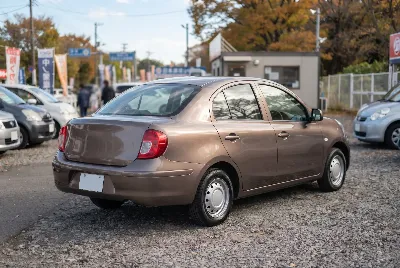 自動車