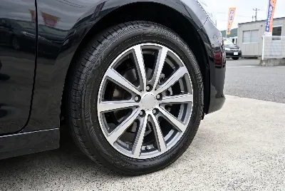 自動車