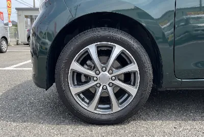 自動車