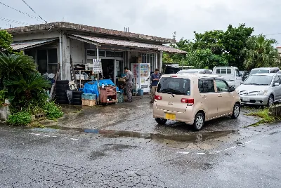 自動車整備工場・販売店の店舗や設備