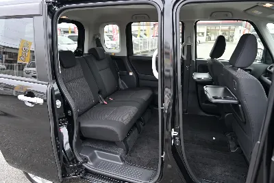 自動車