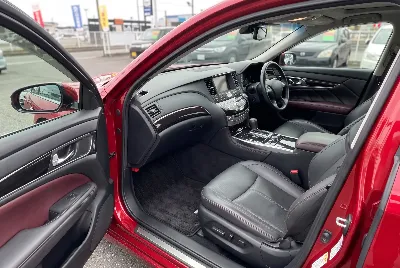 自動車