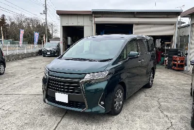 自動車