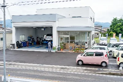 自動車整備工場・販売店の店舗や設備