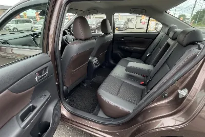 自動車