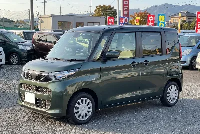 自動車