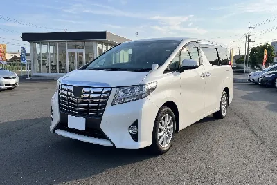 自動車