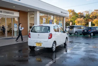自動車整備工場・販売店の店舗や設備