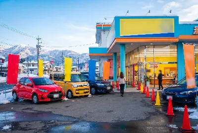 自動車整備工場・販売店の店舗や設備