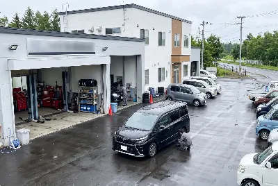 自動車整備工場・販売店の店舗や設備