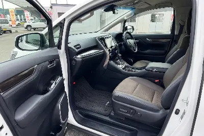 自動車