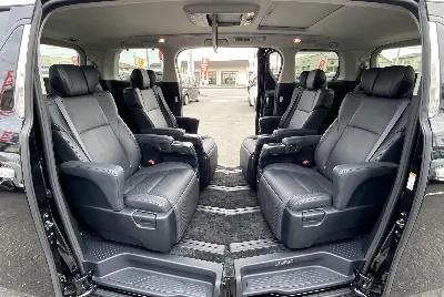 自動車