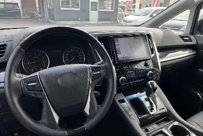 自動車