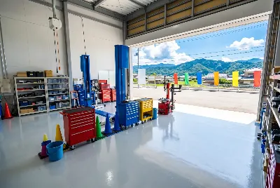 自動車整備工場・販売店の店舗や設備