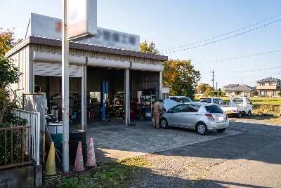自動車整備工場・販売店の店舗や設備