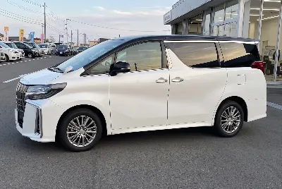自動車