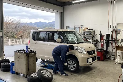 タイヤ交換・タイヤ作業をしている様子