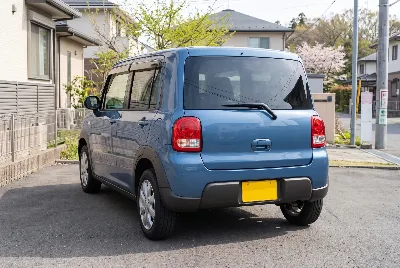 自動車