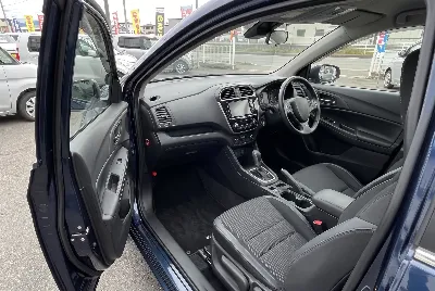 自動車