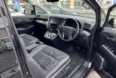 自動車