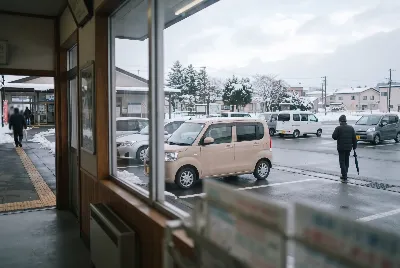道路や車のある風景